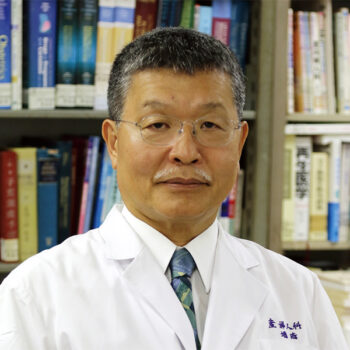 長崎大学　理事・病院長　増﨑 英明