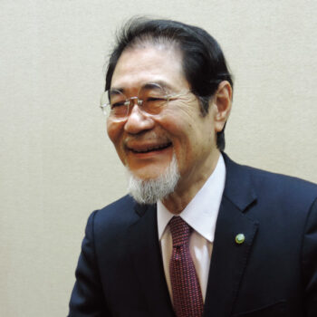 地方独立行政法人 岡山県精神科医療センター　中島 豊爾 理事長