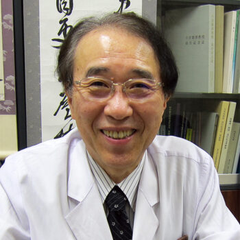 鹿児島大学大学院　消化器・乳腺甲状腺外科学教授　会長 夏越 祥次氏