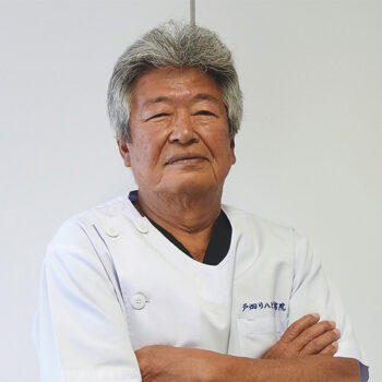 【対談】社会医療法人共愛会　下河邉 智久 理事長／社会医療法人共愛会 戸畑共立病院　明石 英俊 総合診療外科系顧問・血管外科部長