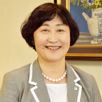 大阪府看護協会　会長 高橋 弘枝