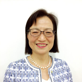 兵庫県看護協会　会長 成田 康子