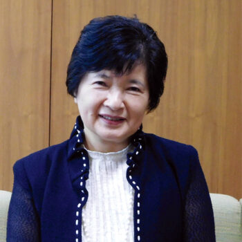 三重県看護協会　会長 西宮 勝子