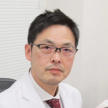 高度で安全な胸腔鏡手術に取り組む