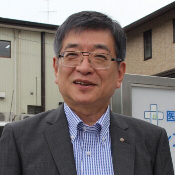 病院、サ高住など一体で「在宅ホスピス」を推進