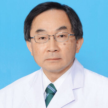 久留米大学病院　病院長　八木  実