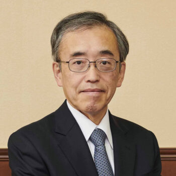 兵庫医科大学病院　病院長　阪上  雅史