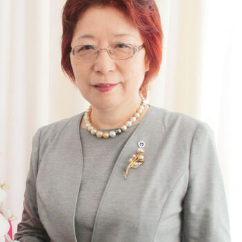 福井県看護協会　会長　江守  直美
