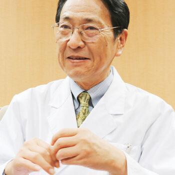 群馬大学医学部附属病院　病院長　田村  遵一