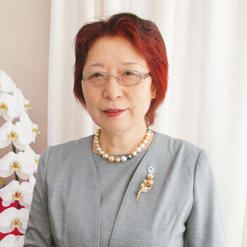 福井県看護協会　会長  江守  直美