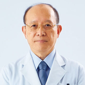 福岡大学病院　病院長  岩﨑  昭憲