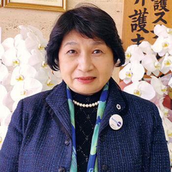 鹿児島県看護協会　会長  田畑  千穂子