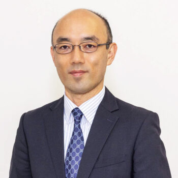 自由な発想で新たな治療を