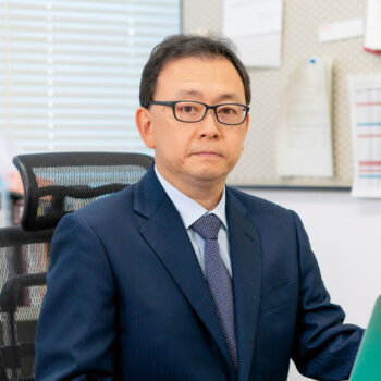 専門医、療法士の育成を担い、地域に貢献する