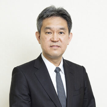 若手にチャンスを与え自由で開かれた講座に