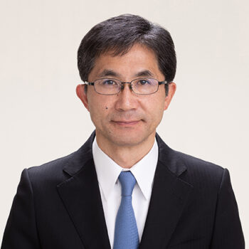 大学と関連病院が連携し、教育・研究・手術を